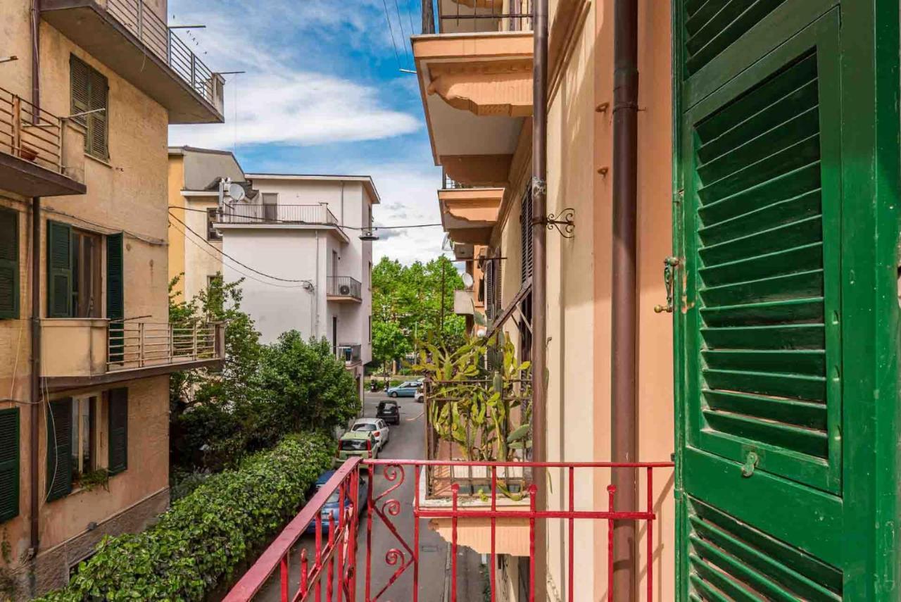 Yellove La Spezia Exteriér fotografie